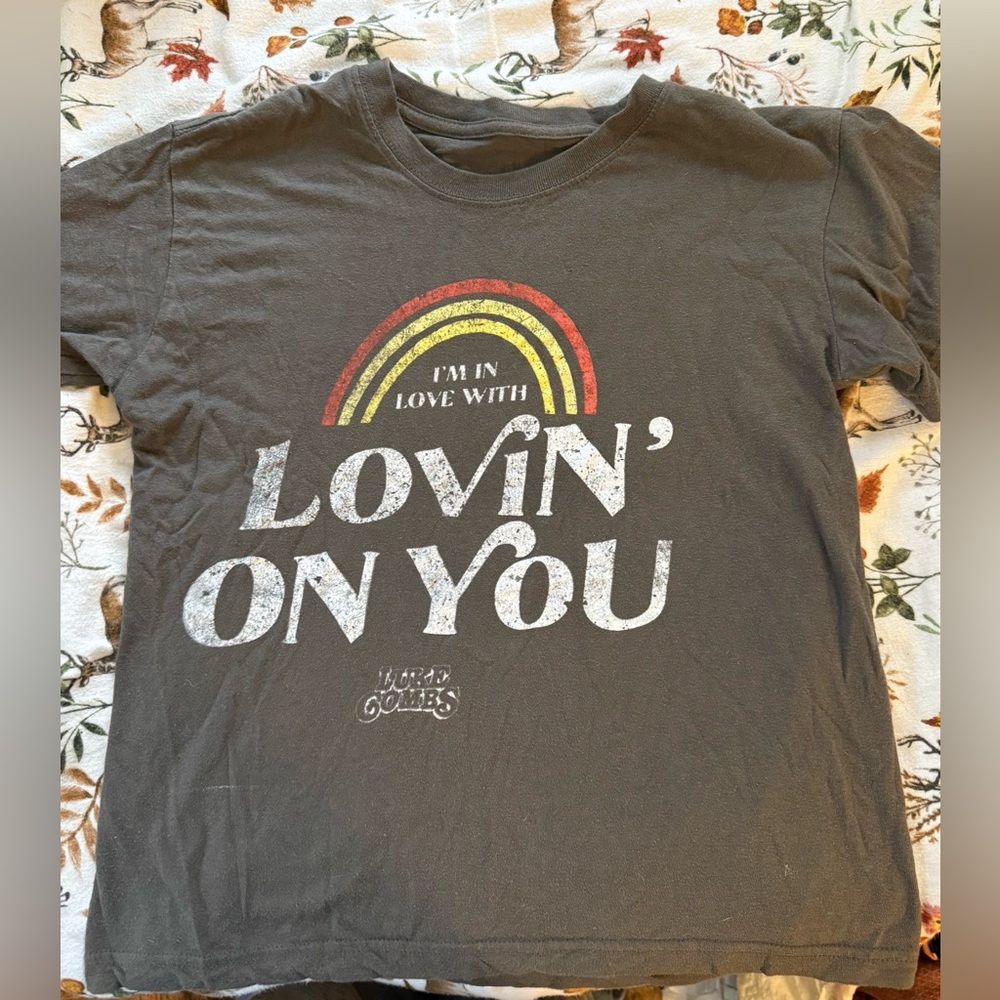 Luke Combs Lovin' On You Women’s Graphic Baby Tee - Charcoal